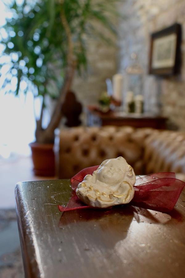 Residenza Le Logge Bed & Breakfast Gubbio Exterior photo